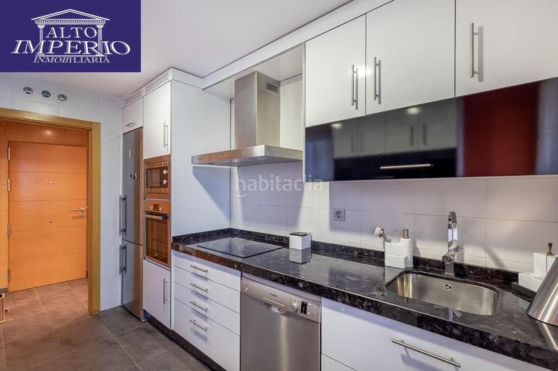 Foto afdf06d0-4f3d-4e99-8603-9bd06de0b6ba. Piso magnífico piso en Carretera de Granada-La Alcazaba Alhendín