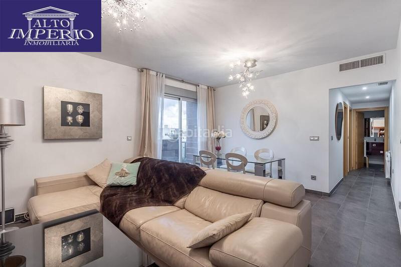 Foto db123fe9-24f8-41f0-802f-7ddb655dbe5e. Piso magnífico piso en Carretera de Granada-La Alcazaba Alhendín