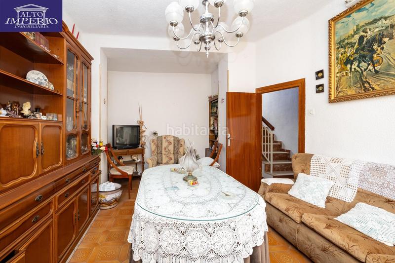 Foto 83615b57-e59f-4d34-9bc3-92da24ae215c. Reihenhaus in Cerrillo de Maracena - Periodistas Granada