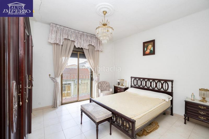 Foto b9c40baf-ea4a-4543-b38e-87499247bd69. Reihenhaus in Cerrillo de Maracena - Periodistas Granada