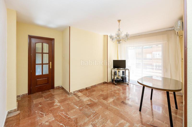 Foto ca72e960-8aa5-4f3a-b5b4-066aff0f7981. Pis amb aparcament a Barrio de Zaidín Granada
