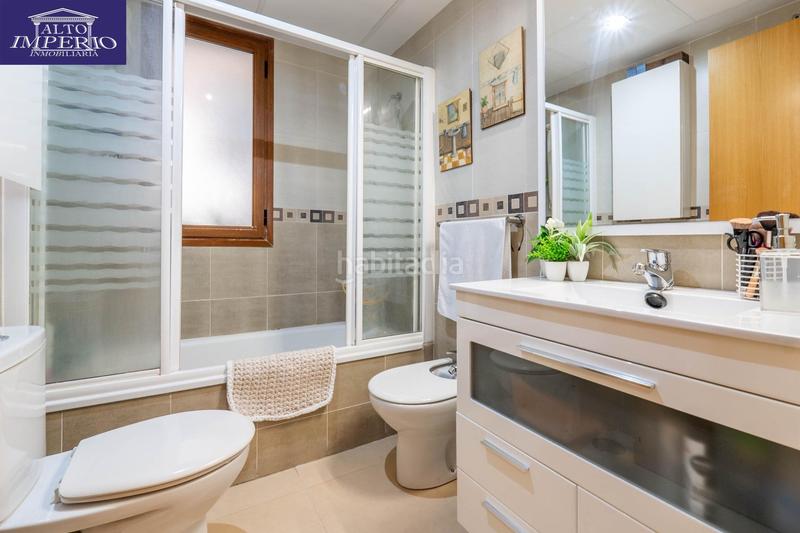 Foto bd5cf7cb-790d-4fdb-bb96-9a298ecbe07a. Piccolo appartamento con parcheggio in Ogíjares