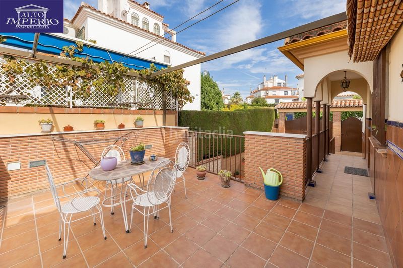 Foto aaf8d256-ee65-473d-aae0-8854cbf549aa. Casa adossada amb aparcament piscina a Peligros