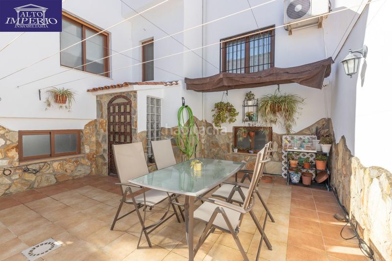Foto a0900e4f-554e-4777-8d38-fbdcb299770d. Casa adossada amb aparcament a Chauchina