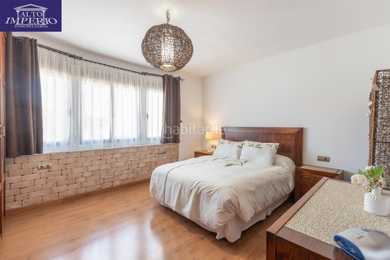 Foto e354c0e2-d2a8-4e06-bc64-6ed48ce47741. Casa adossada amb aparcament a Chauchina