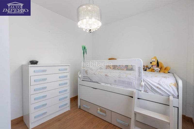 Foto f295a427-e8d9-4930-97e4-7380daf3c894. Casa adossada amb aparcament a Chauchina