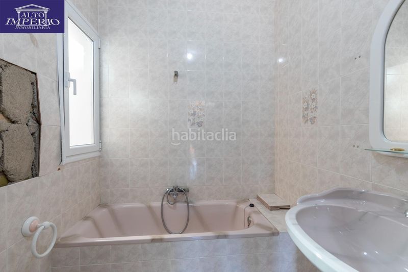 Foto c22db074-f051-42c6-b3db-43d923933b1c. Pis a Güéjar Sierra