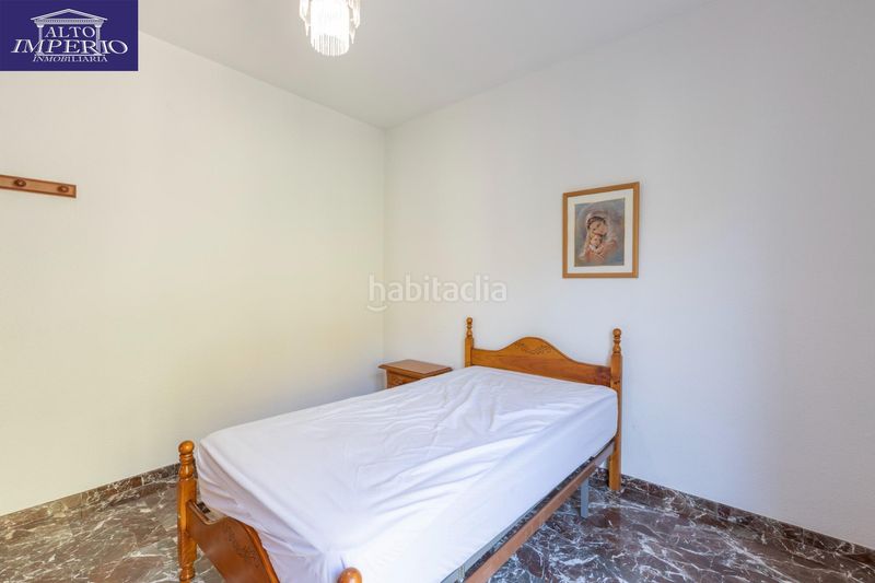 Foto e6fc6fc6-2a14-4ffc-add2-afeed8d4e7f0. Pis a Güéjar Sierra