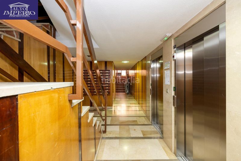 Foto 8d5e35bc-f227-4bda-8619-051b0dc52f95. Apartamento perfecto para invertir en calle pedro de alarcón! en Granada