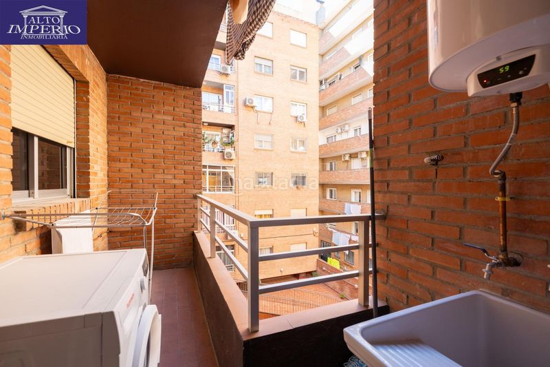 Foto b1806d2c-a151-46fb-8459-b02dbd153db0. Apartamento perfecto para invertir en calle pedro de alarcón! en Granada