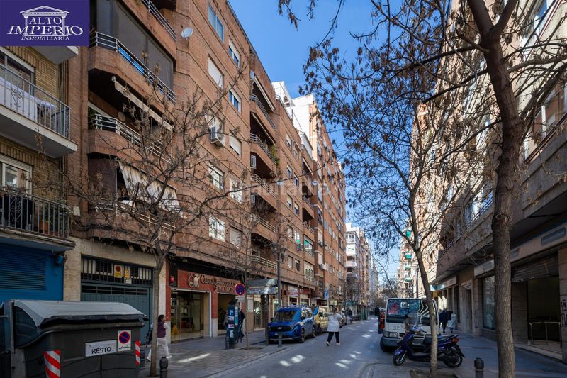Foto c6efac39-395b-4db5-9204-c484109a116c. Apartamento perfecto para invertir en calle pedro de alarcón! en Granada