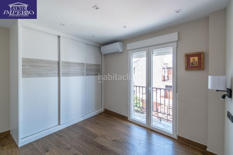 Foto 11230133-c7b9-43a3-8b7d-77e0620ee4d3. Casa amb aparcament a Peligros