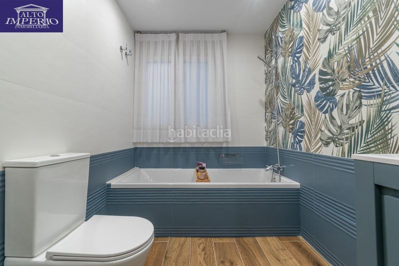 Foto 4dfd4fb9-e101-4483-a299-79e7dda99912. Casa amb aparcament a Peligros