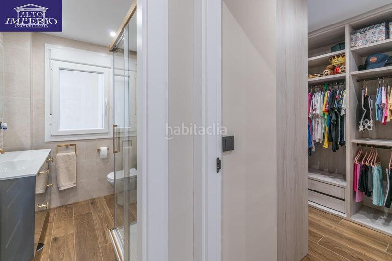 Foto 4f7cdb07-d297-4179-af6f-30815a3a30e2. Casa amb aparcament a Peligros