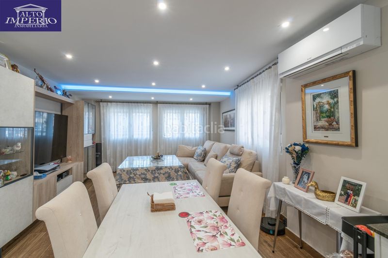 Foto cec6dbca-c442-4dc7-92db-74b1ba0e638c. Casa amb aparcament a Peligros