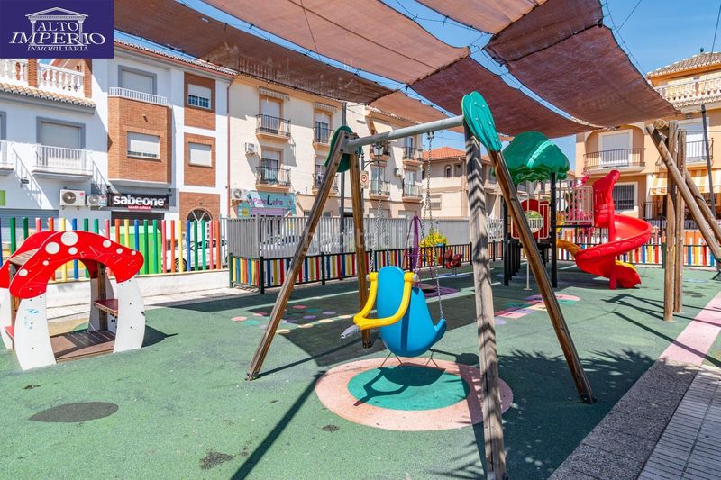 Foto ee49b20b-3687-42be-abcd-79a7a38357ca. Casa amb aparcament a Peligros