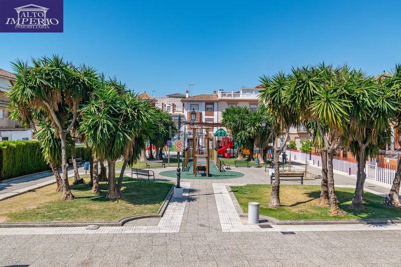 Foto f57b2d8c-d2d8-41d0-ab9e-c94b86d67604. Casa amb aparcament a Peligros