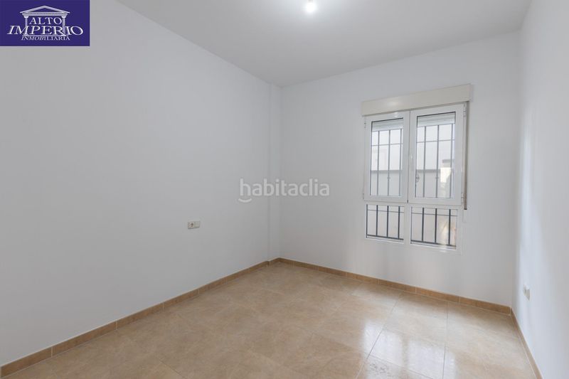 Foto 2e1fc599-ac81-4507-b59c-1f4e5d42835d. Pis a Ayuntamiento Alhendín