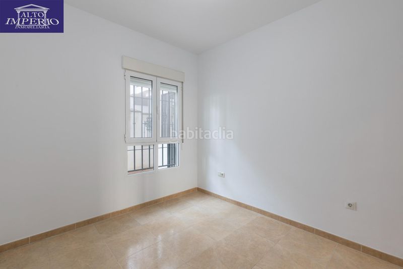 Foto c3f3a5f2-99b5-48e9-beb1-b22d7750a773. Pis a Ayuntamiento Alhendín