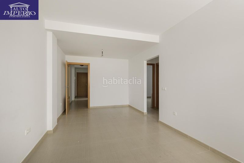 Foto 6d632be4-413f-4c01-957c-9976c480af90. Pis amb aparcament a Pinos Puente