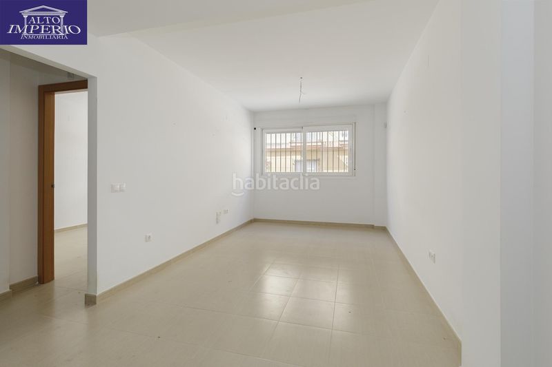 Foto 7d4a0e8d-6cb8-4449-a957-64e49b47f11e. Pis amb aparcament a Pinos Puente