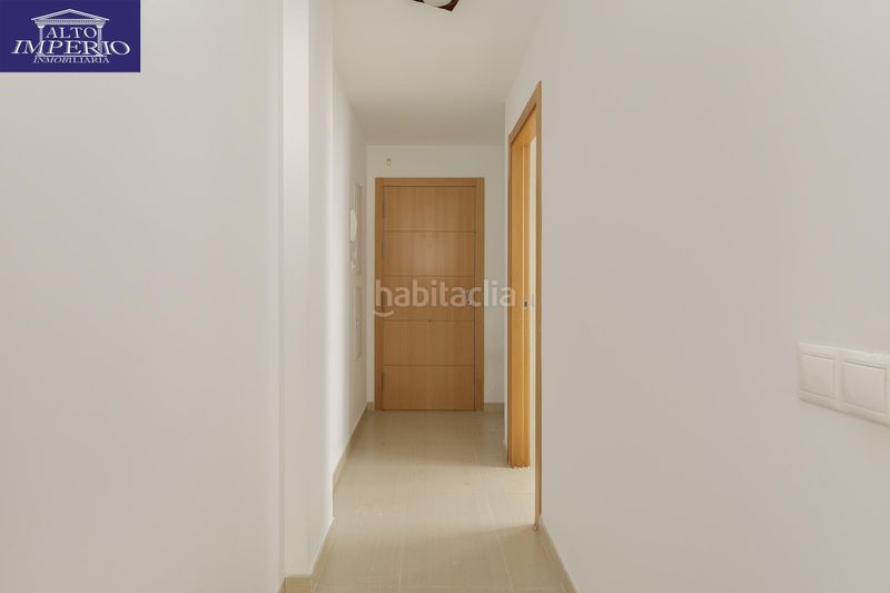 Foto f2f380f1-1b62-4189-93a8-d400cb87d52d. Pis amb aparcament a Pinos Puente