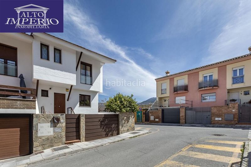 Foto c24617ab-3e0d-4edd-9977-45561ea93be6. Casa aparellada amb calefacció aparcament piscina a Monachil