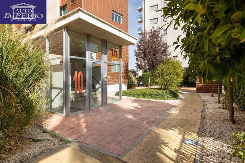 Foto e903e150-413f-4f52-8b27-b081aa4ad8e9. Pis amb aparcament piscina a Carretera de Granada-La Alcazaba Alhendín