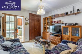 Piso  Calle arquitecto jimenez lacal. Magnífico piso en venta en la zona de mondragones, granada!