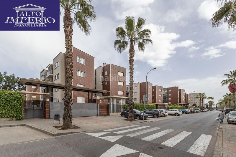 Foto b9e3ba08-be3c-471d-8865-87a76e77c254. Pis amb calefacció aparcament piscina a Carretera de Granada-La Alcazaba Alhendín