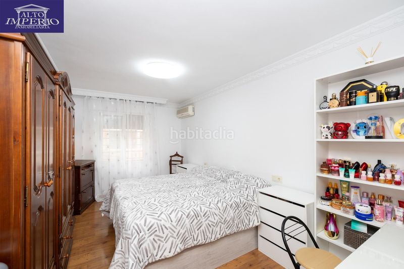 Foto 164b2ef6-596d-4bc1-94c7-e70caece8872. Pis amb aparcament a Albolote
