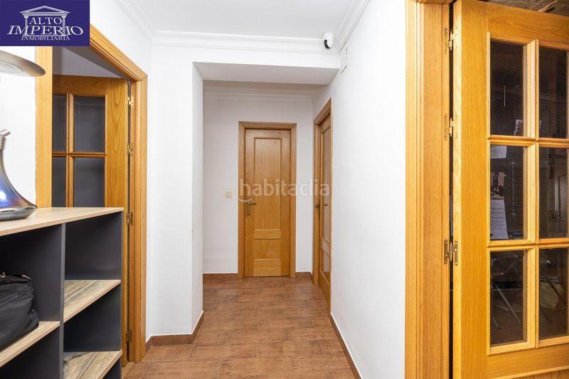 Foto 9e72e78e-4e85-43de-ac1a-c1a97bc30f76. Pis amb aparcament a Albolote
