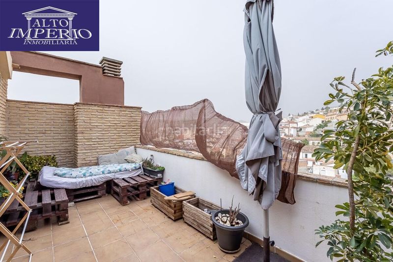 Foto 3c09c4f0-dc4e-4659-a4d6-f31c22f4c05d. Àtic amb aparcament a Barrio de la Vega Monachil