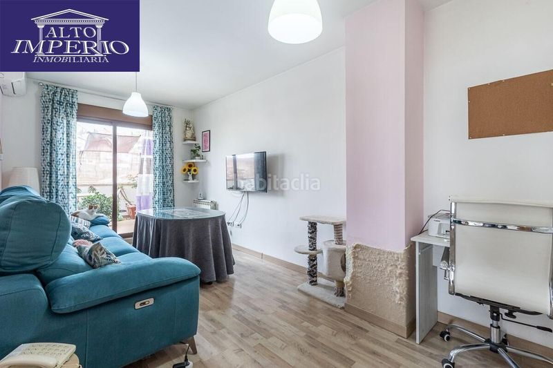 Foto a9415c5d-70c5-45aa-b7cc-dc2dd285cf5e. Àtic amb aparcament a Barrio de la Vega Monachil