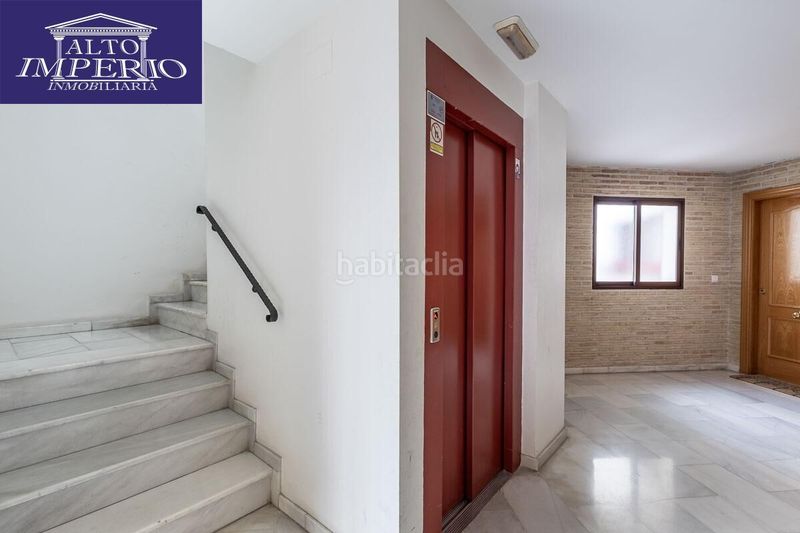 Foto cf002d38-7790-4a5f-9d2e-36eeabb772f9. Àtic amb aparcament a Barrio de la Vega Monachil