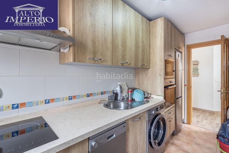 Foto de5ce854-45d8-4ad3-a06a-fd8934e975d0. Àtic amb aparcament a Barrio de la Vega Monachil