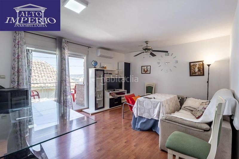 Foto 902a16e6-7ad2-4dc1-8fc4-b6fa67721e5a. Pis amb aparcament a Barrio de la Vega Monachil