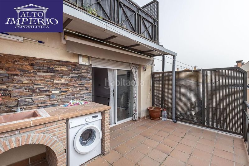 Foto d2bf3cae-a4c2-49d6-a702-c15a821578e2. Pis amb aparcament a Barrio de la Vega Monachil