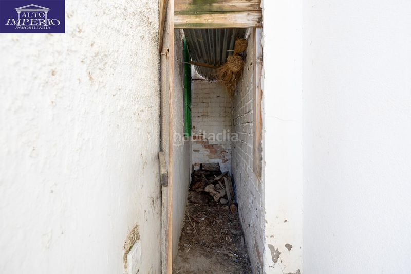 Foto ad276a4f-8cc3-45af-8049-cdfaf6da376a. Masia amb aparcament a Poniente Armilla
