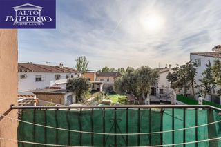 Planta baja  Calle calle casería 11. Piso de 3 habitaciones en huétor vega con plaza de garaje.