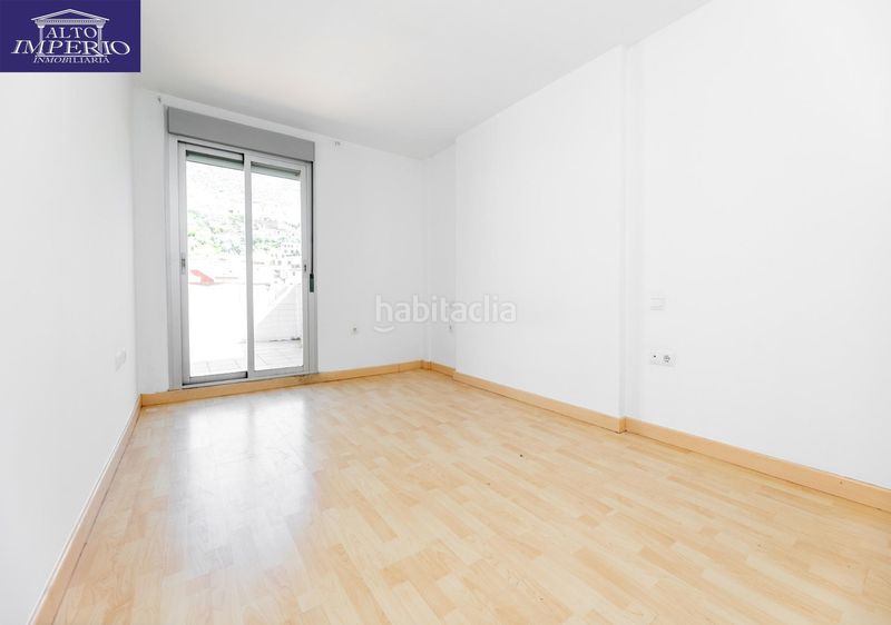 Foto 031643b0-2ed5-437d-8119-fe051ea23e05. Pis amb aparcament a Monachil pueblo Monachil