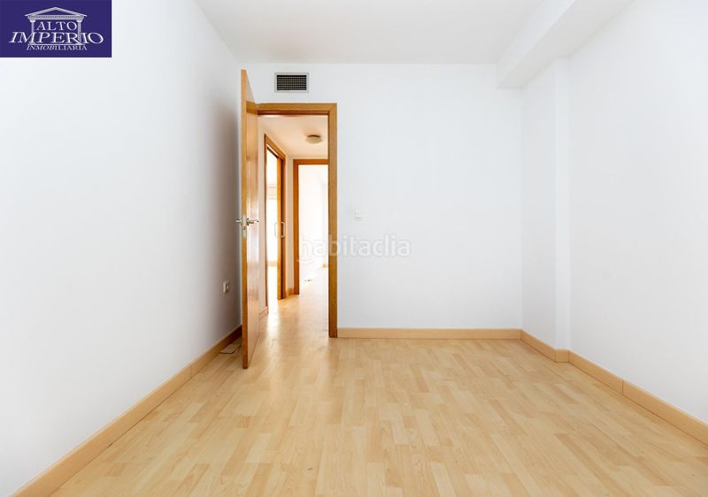 Foto 70841227-a8dc-48d0-95a7-4d9ca90951b6. Pis amb aparcament a Monachil pueblo Monachil