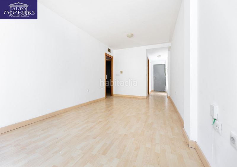 Foto 7a33c698-c563-40aa-a8ab-6db221055463. Pis amb aparcament a Monachil pueblo Monachil