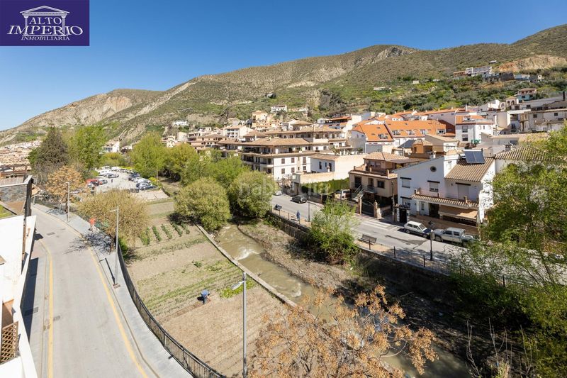 Foto 8c0ba256-485c-490e-9550-e68f595910c4. Pis amb aparcament a Monachil pueblo Monachil