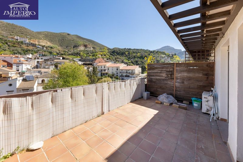 Foto ae88d2c8-523d-4782-a704-aadb213f7f83. Pis amb aparcament a Monachil pueblo Monachil