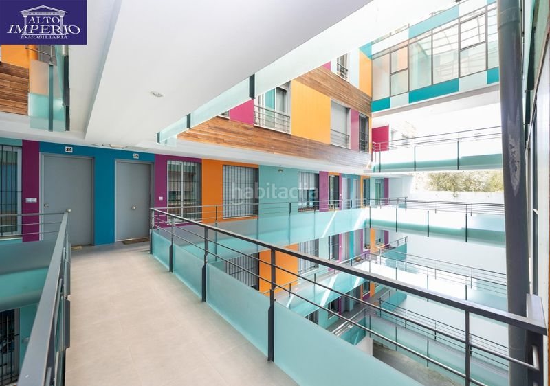 Foto e42d0cb4-cc83-41a6-846d-3e081c414e25. Pis amb aparcament a Monachil pueblo Monachil