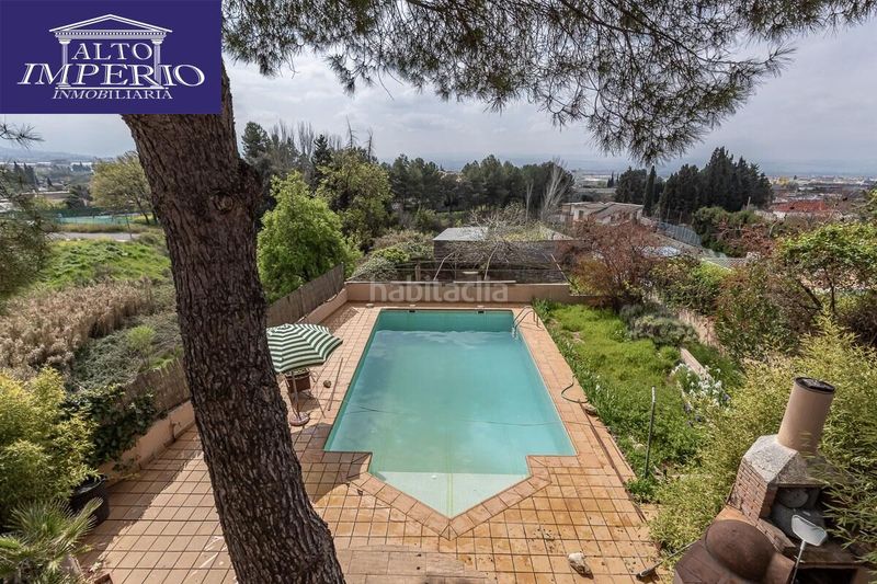 Foto 5621b0cc-6d21-417c-affd-0e3cf8641b85. Casa amb aparcament piscina a Peligros