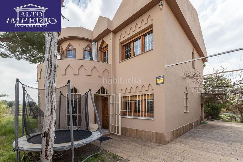 Foto b788248b-18f9-4d7f-8533-4207c52bc4e8. Casa amb aparcament piscina a Peligros