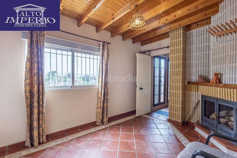 Foto c7400588-5196-44d1-8116-6e65a18ae732. Casa amb aparcament piscina a Peligros