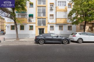 Pis  Calle huescar. La chana